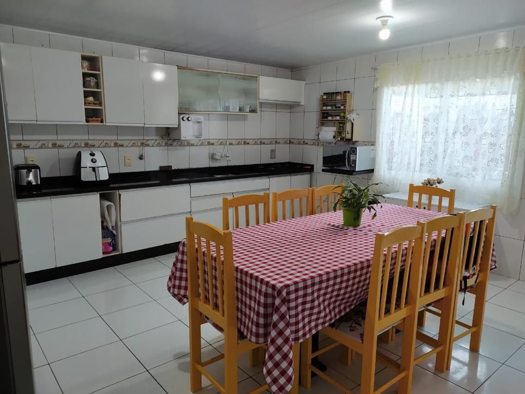 Casa em Pedra Branca, Palhoça. 4 quartos, 170m². Imagem 5 de 17